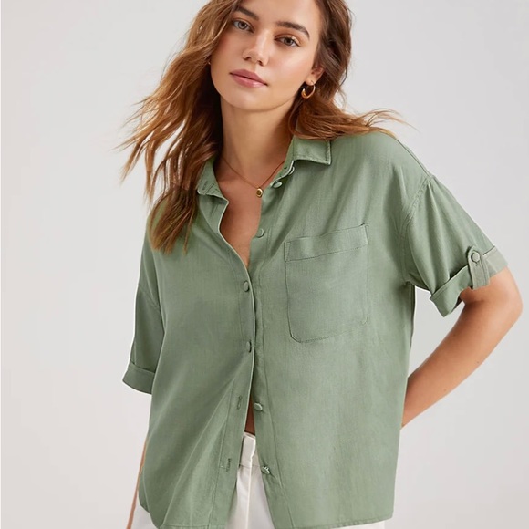 Folded Sleeve Relaxed Fit Button Up Shirt Green - Picture 3 of 6